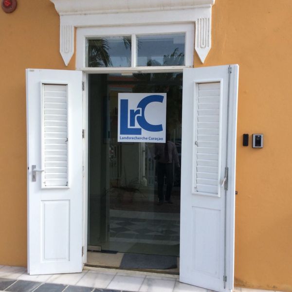 Inspectieonderzoek doorlichting Landsrecherche Curaçao illustration